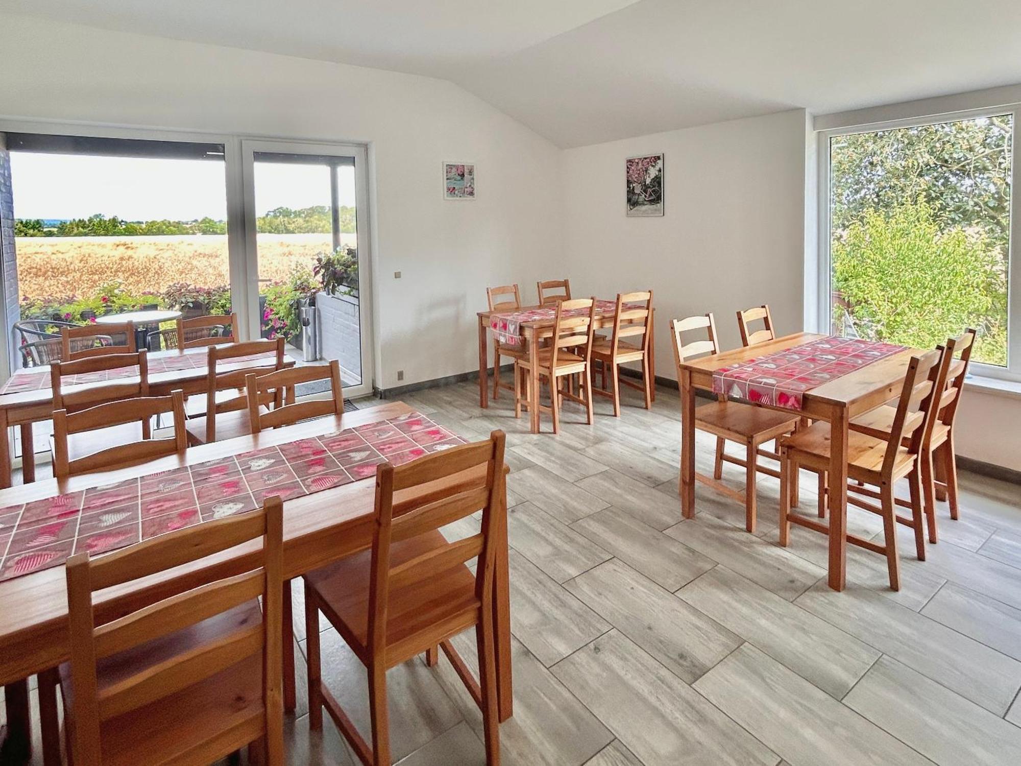 Apartamenty Molle Åkirkeby 外观 照片