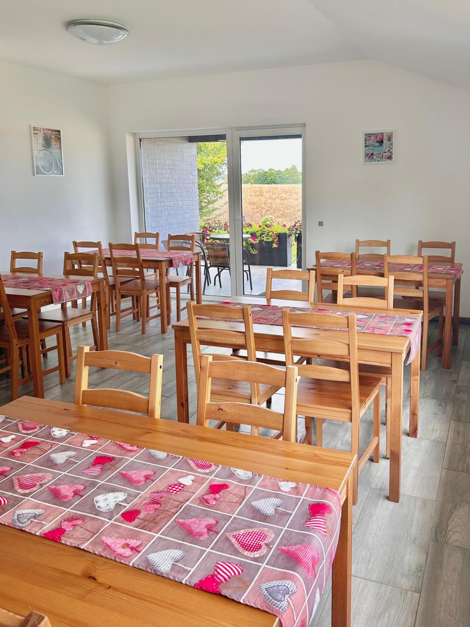Apartamenty Molle Åkirkeby 外观 照片
