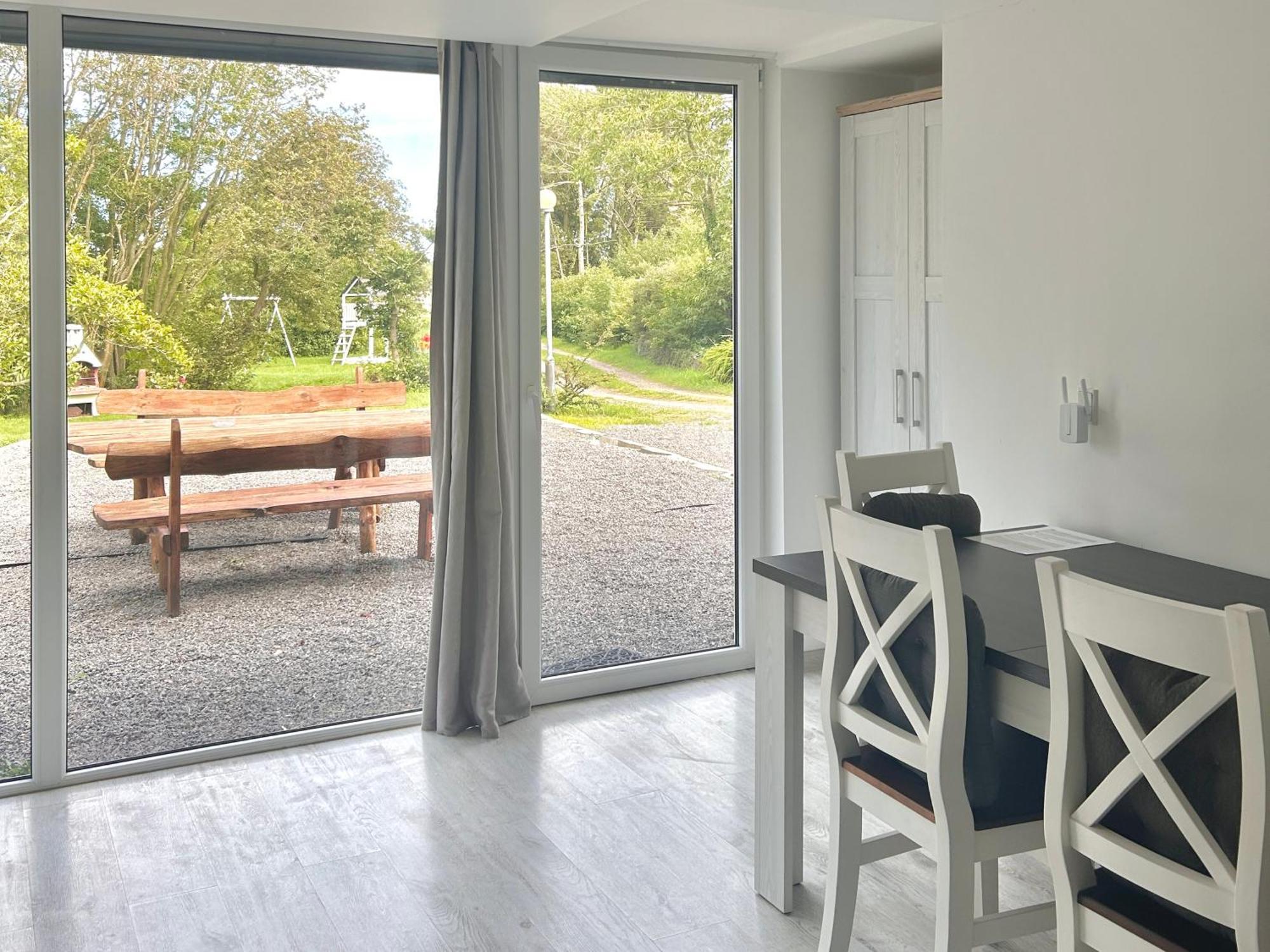 Apartamenty Molle Åkirkeby 外观 照片